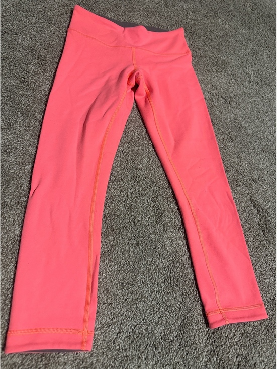 Pants - Lululemon Women's Coral Yoga Leggings Size 2
